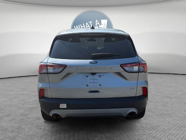 Certified 2022 Ford Escape SEL w/ Technology Package AWD/4WD image 5