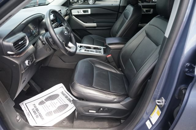 Certified 2021 Ford Explorer Limited w/ Equipment Group 301A RWD image 9