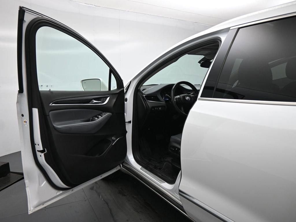 Used 2020 Buick Enclave Essence w/ LPO, Floor Liner Package FWD image 38