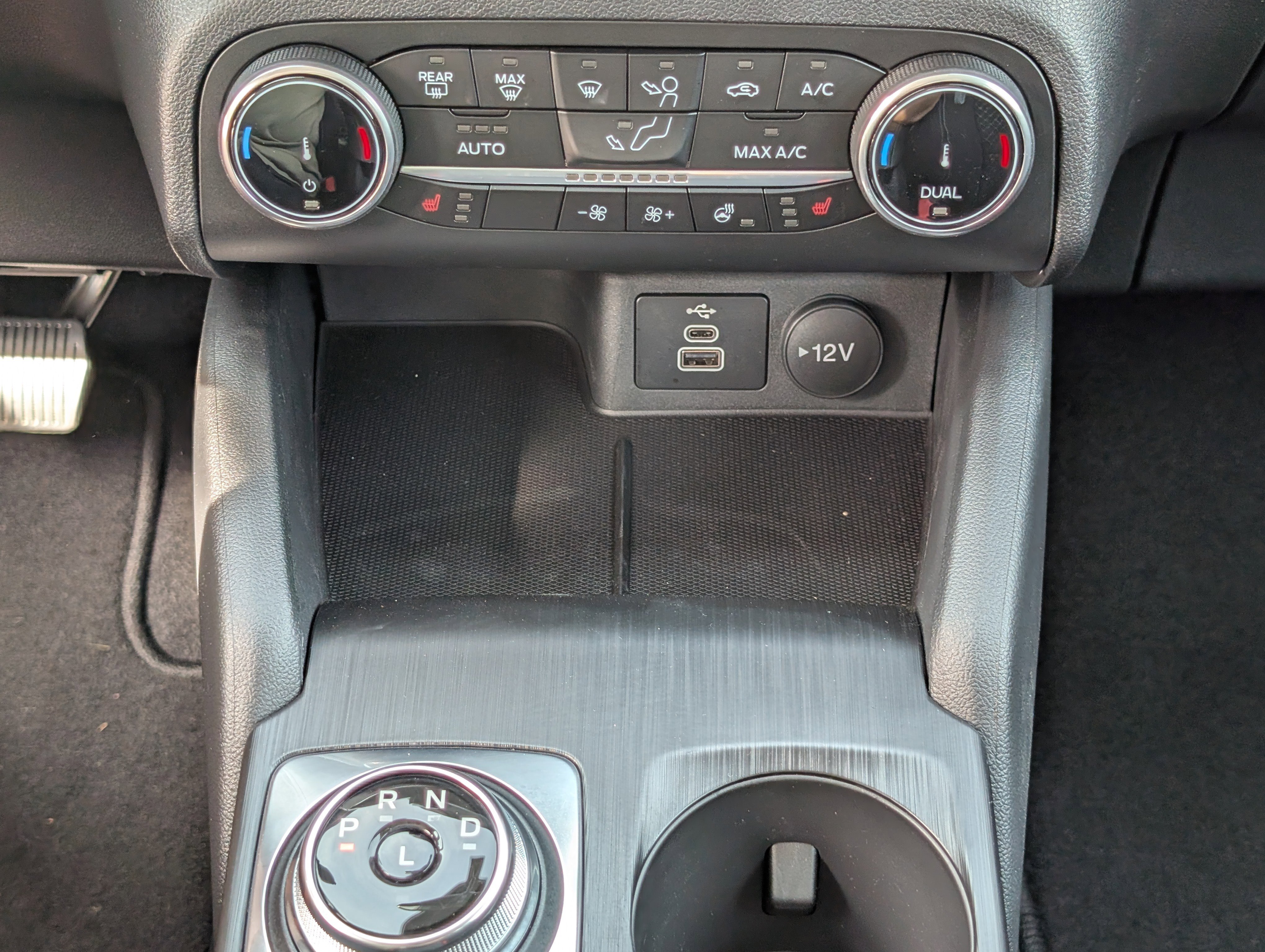 Certified 2024 Ford Escape Active w/ Cold Weather Package FWD image 26