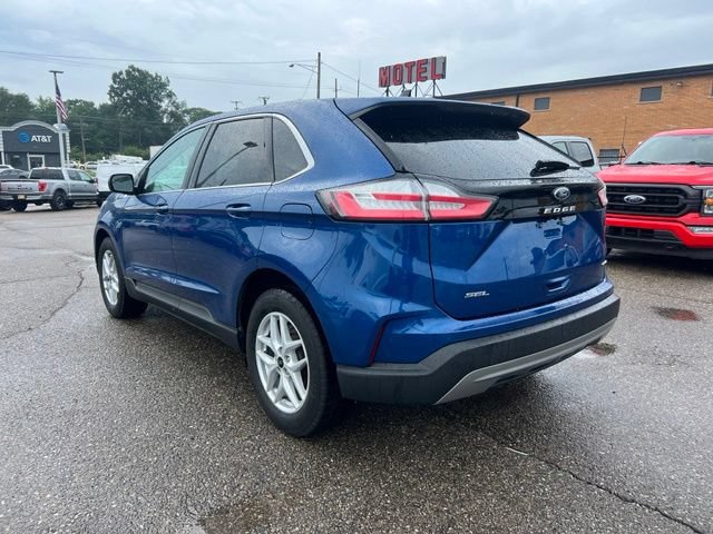 Certified 2024 Ford Edge SEL w/ Convenience Package AWD/4WD image 6