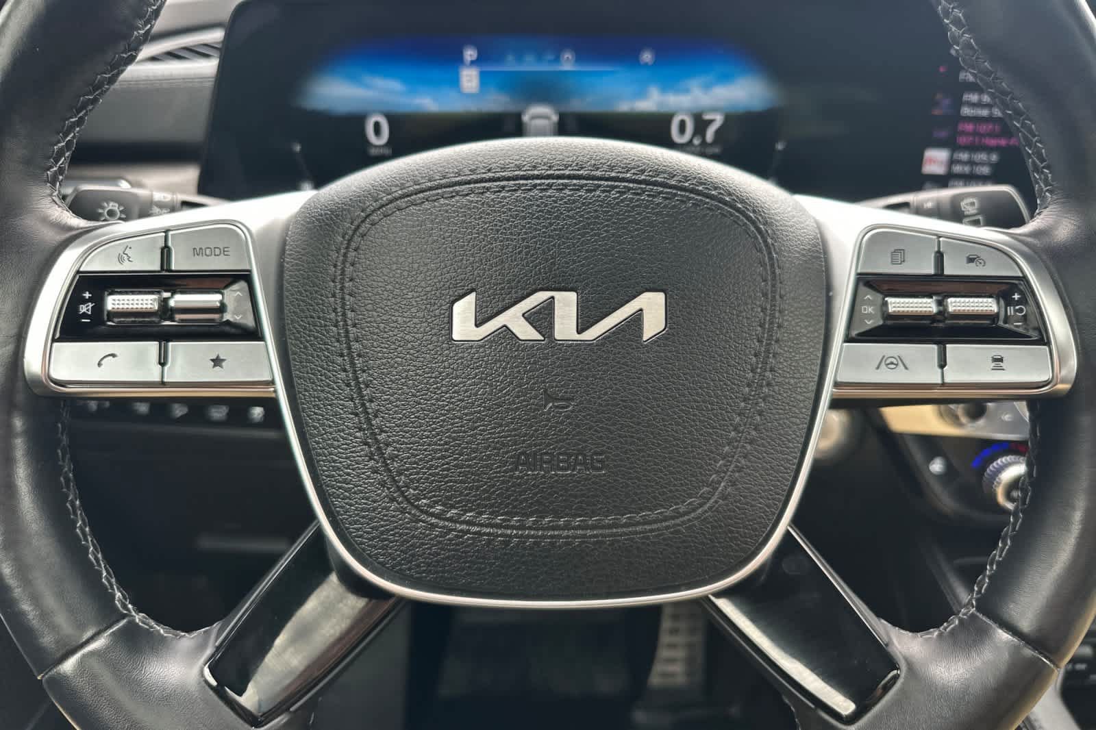 Used 2024 Kia Telluride SX X-Line AWD/4WD image 25
