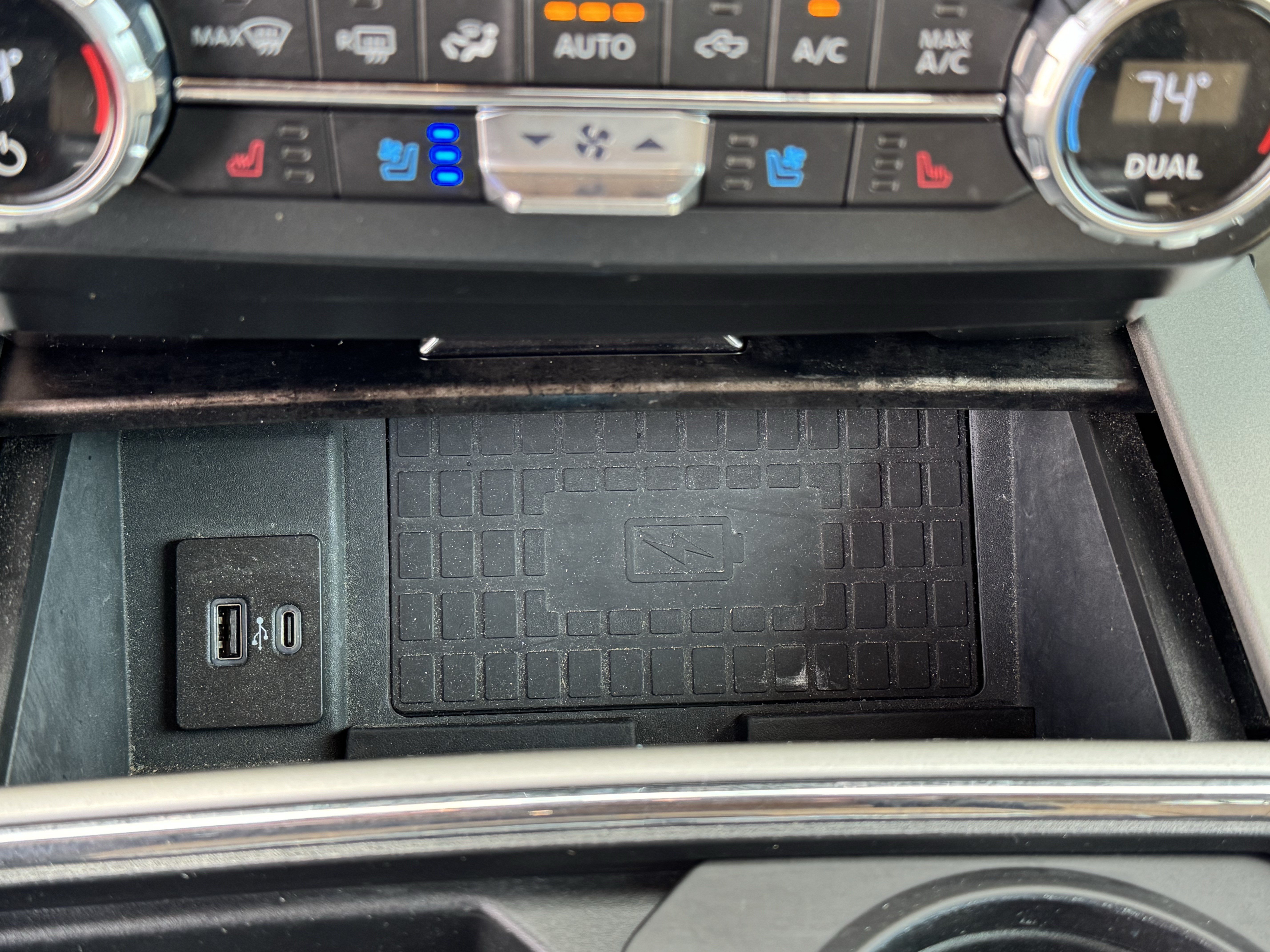 Certified 2022 Ford F250 Lariat w/ Lariat Ultimate Package AWD/4WD image 24