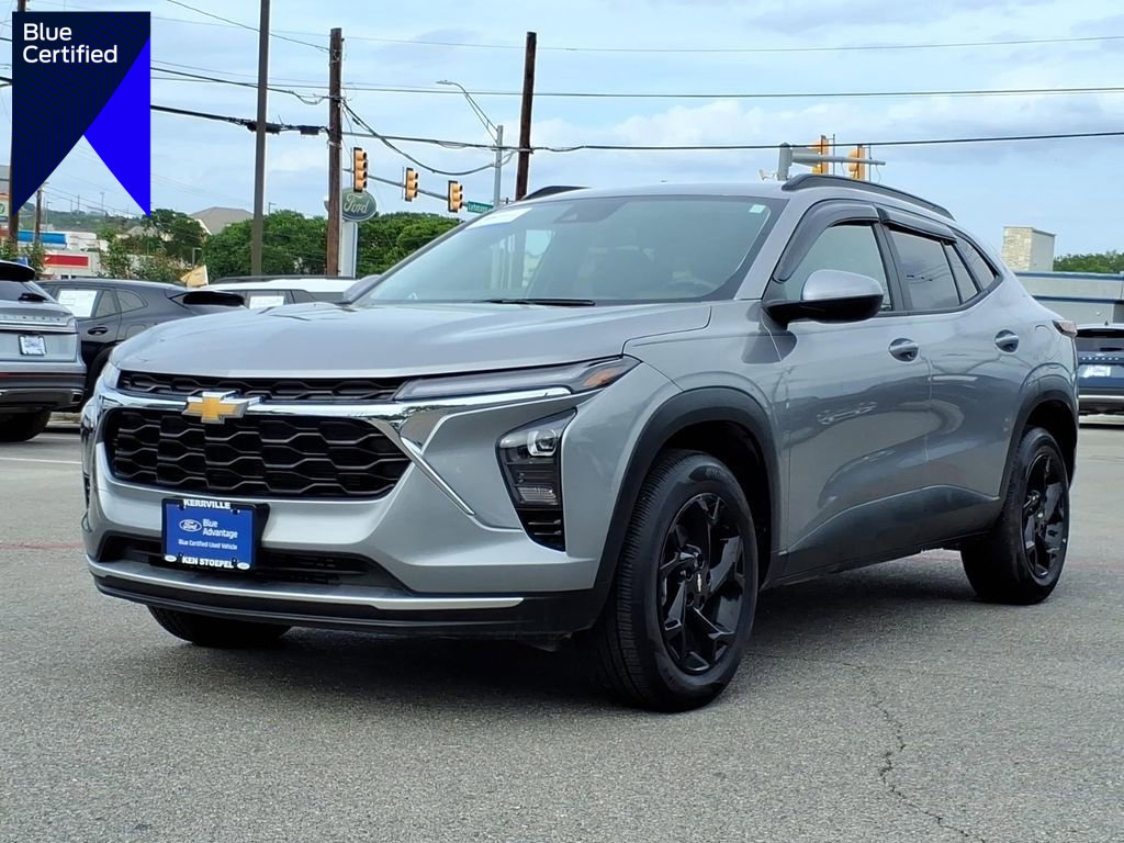 Used 2025 Chevrolet Trax LT w/ LT Convenience Package