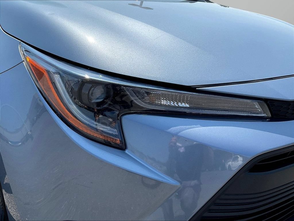 Used 2024 Toyota Corolla LE FWD image 31