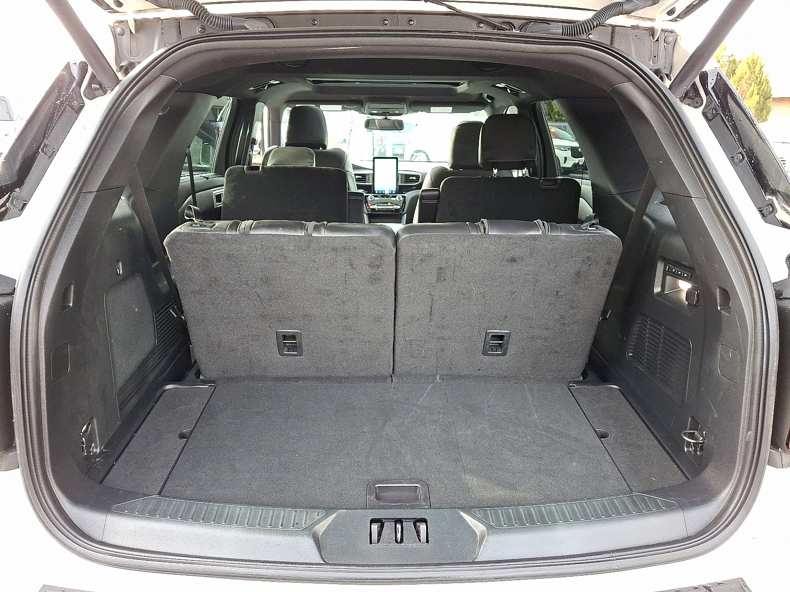 Certified 2023 Ford Explorer ST w/ Equipment Group 401A image 31