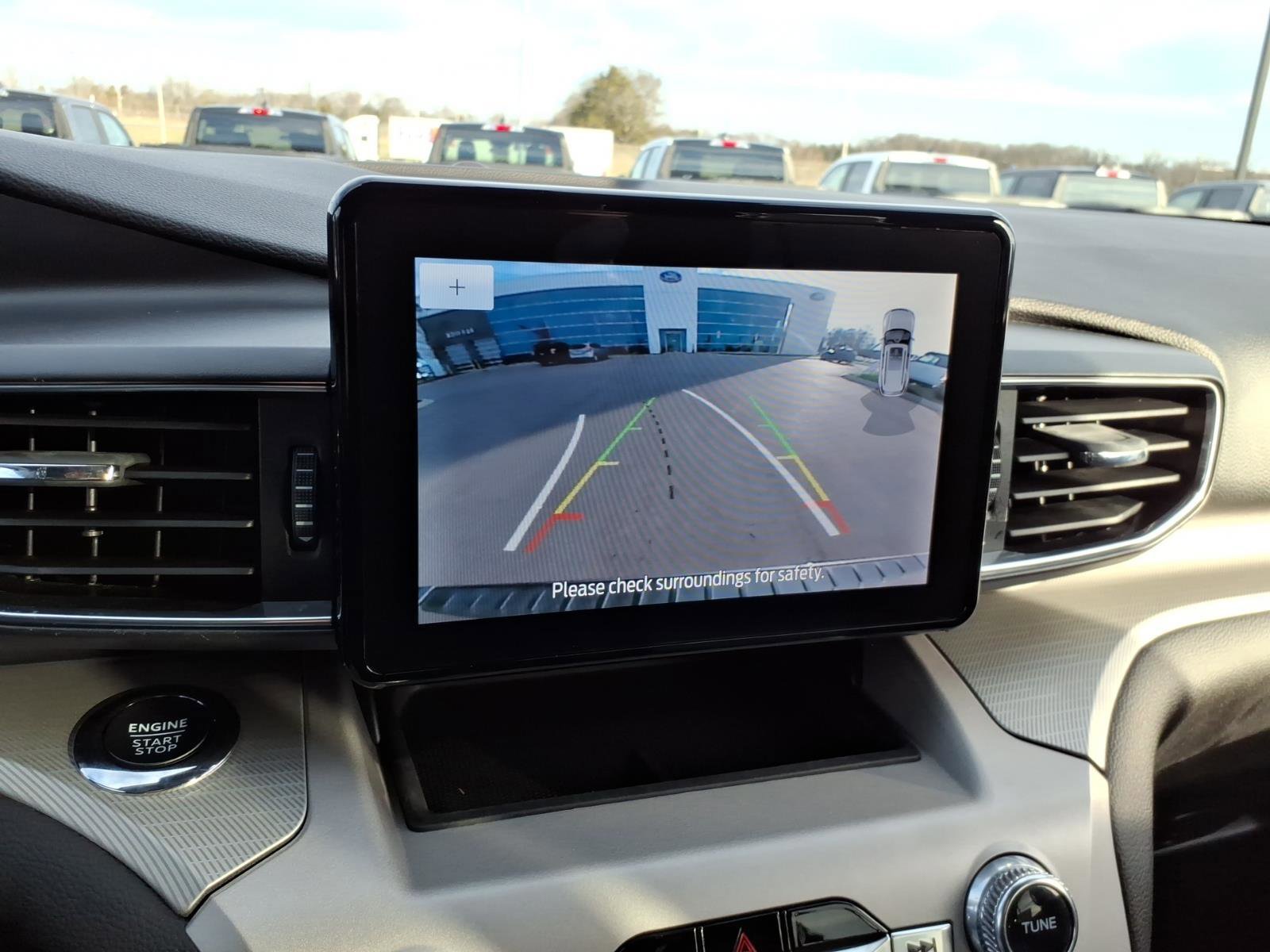 Certified 2023 Ford Explorer XLT w/ Equipment Group 202A image 21