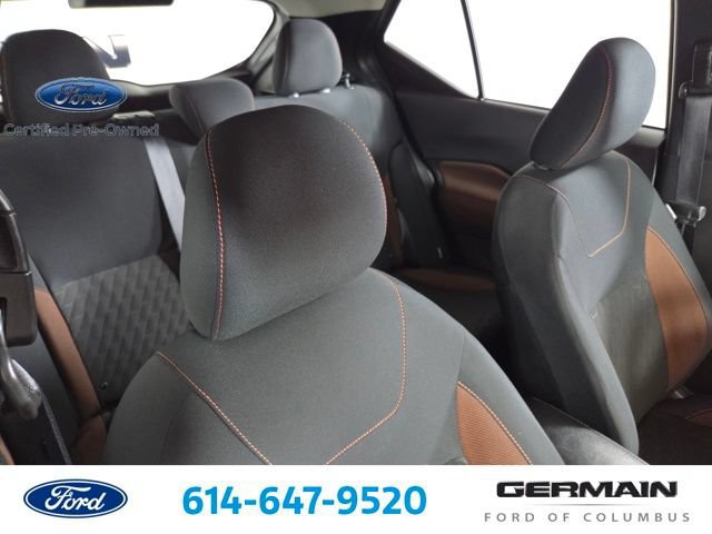 Used 2023 Nissan Kicks SR w/ Interior Electronics Package FWD image 19