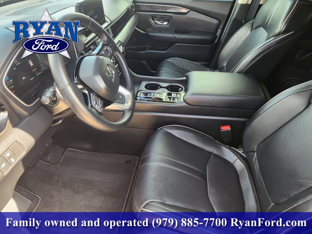 Used 2025 Honda Pilot Elite image 10