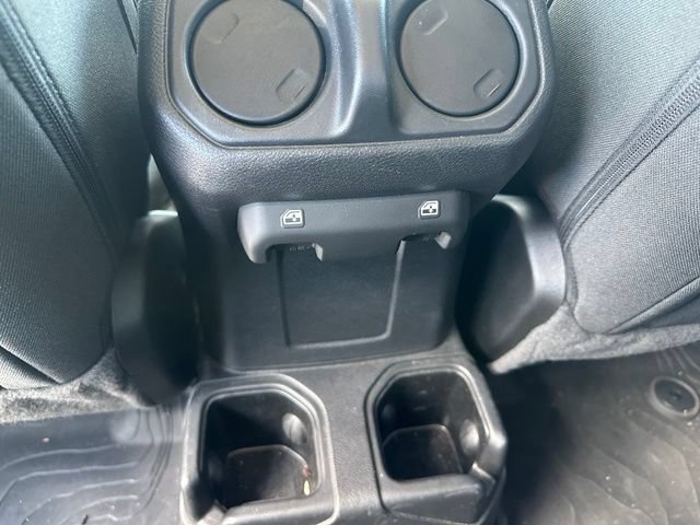 Used 2022 Jeep Gladiator Sport AWD/4WD image 12