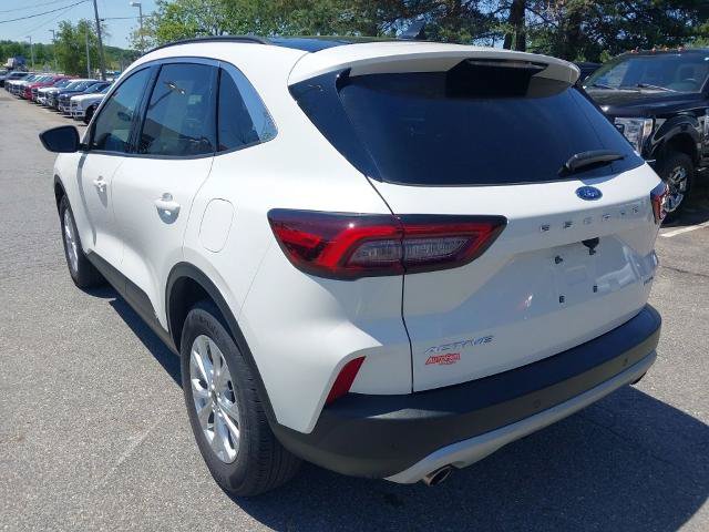 Certified 2023 Ford Escape Active w/ Tech Pack #1 AWD/4WD image 6