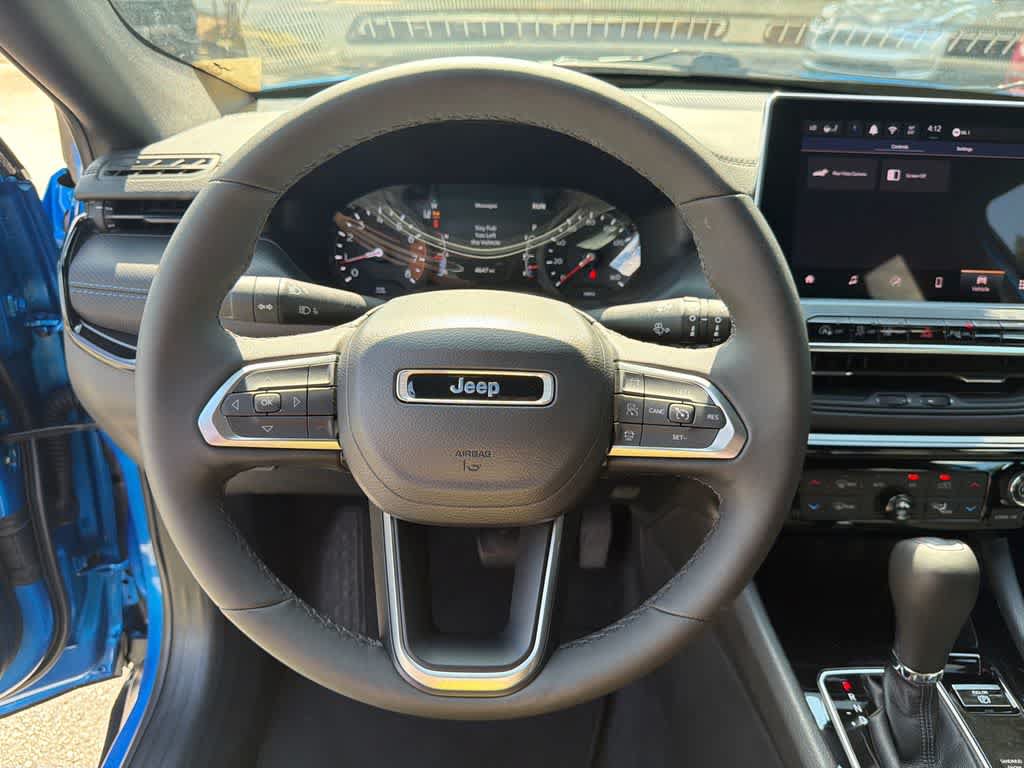 Used 2026 Jeep Compass Limited AWD/4WD image 22
