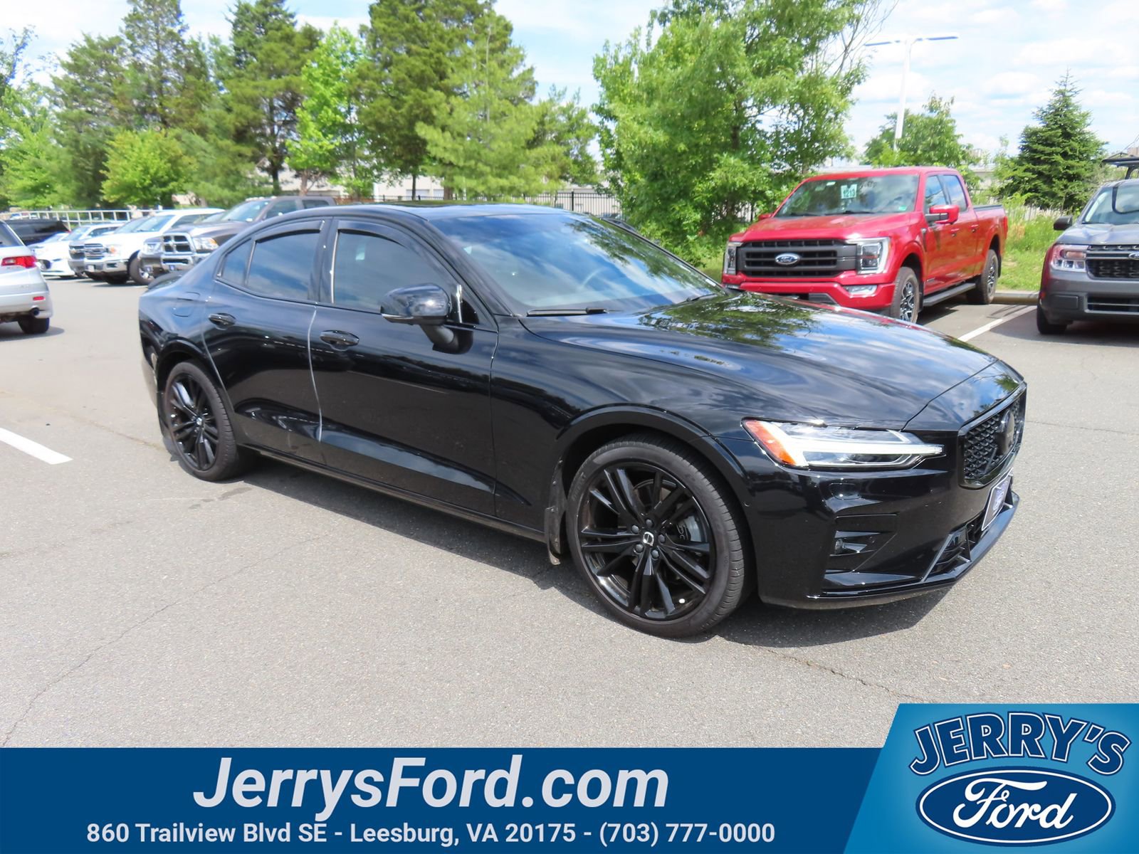 Used 2024 Volvo S60 B5 Plus w/ Climate Package AWD/4WD image 1