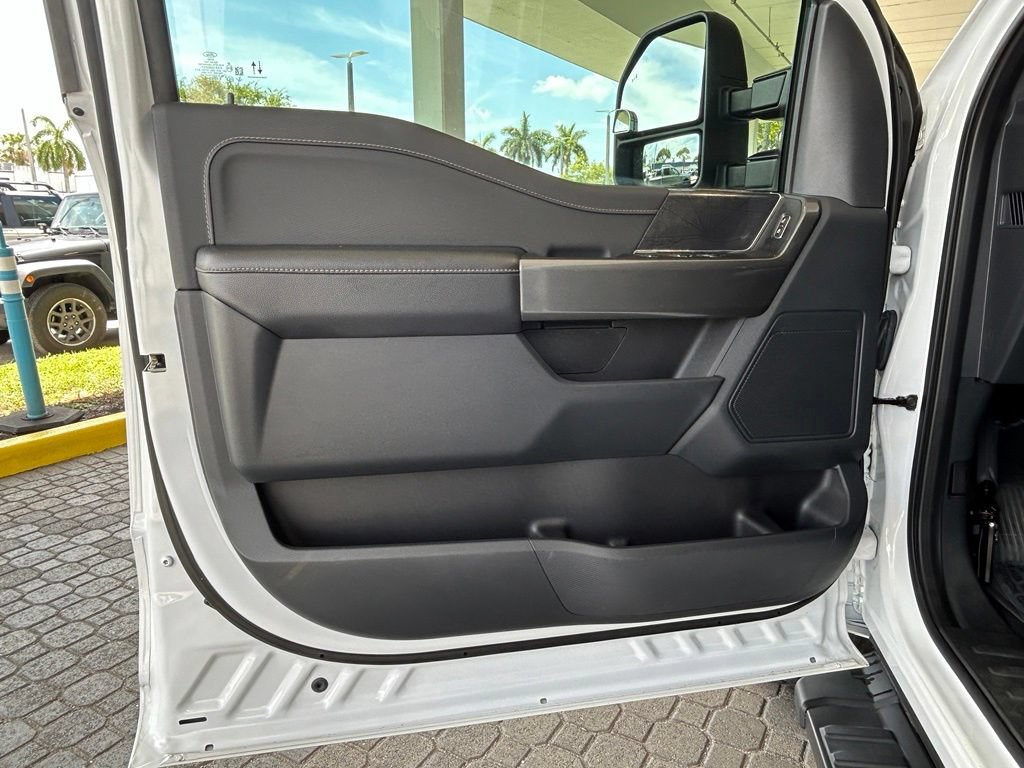Certified 2023 Ford F150 King Ranch AWD/4WD image 37