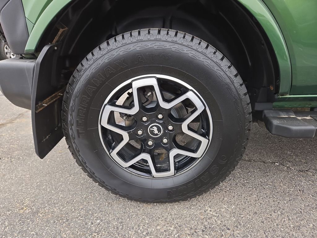 Certified 2022 Ford Bronco Outer Banks AWD/4WD image 2