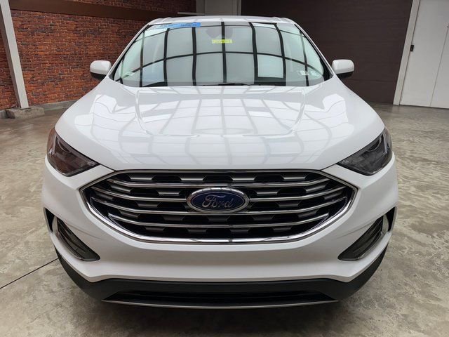Certified 2022 Ford Edge SEL image 9