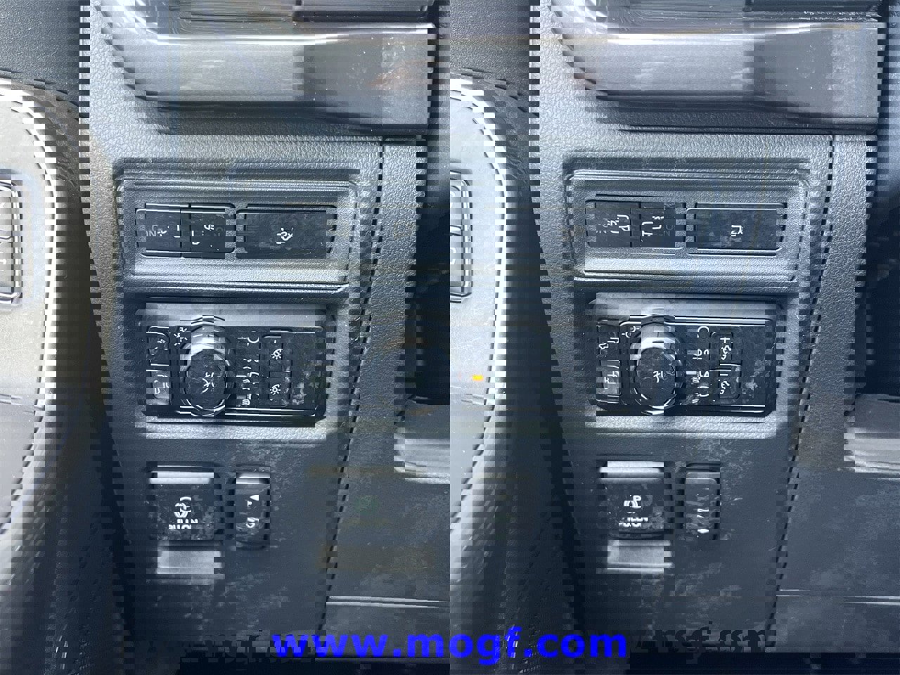 Certified 2023 Ford F150 Lariat w/ Equipment Group 502A High image 23