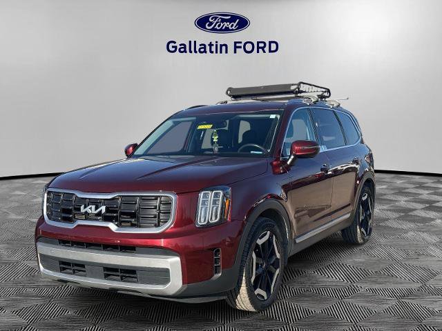 Used 2023 Kia Telluride S image 1