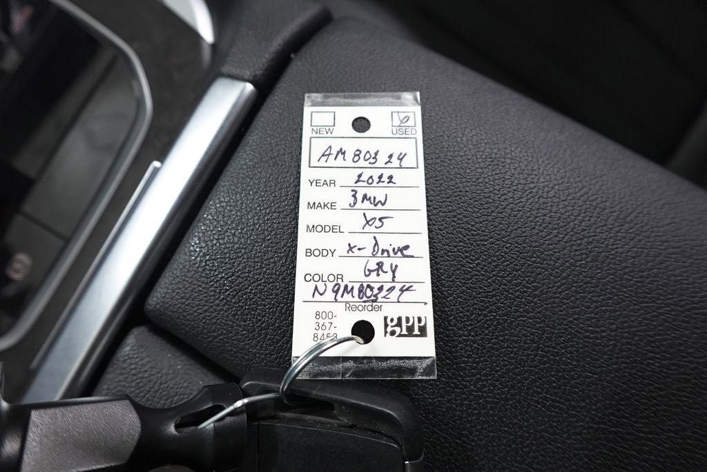 Used 2022 BMW X5 xDrive40i w/ Parking Assistance Package AWD/4WD image 34
