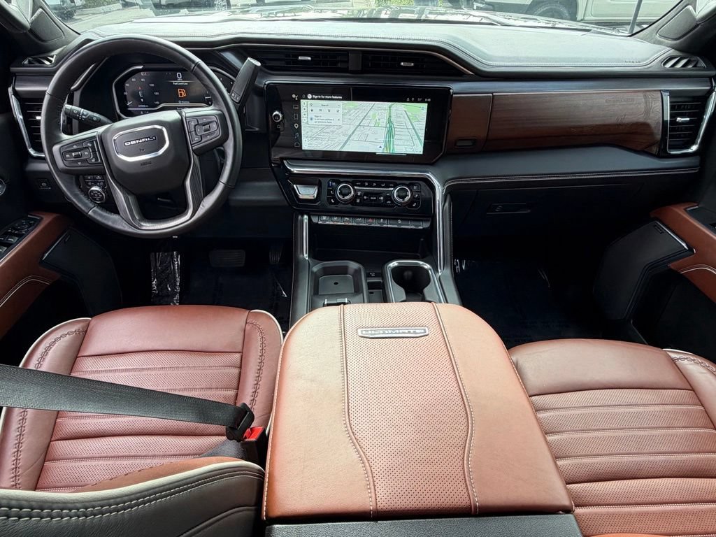Used 2024 GMC Sierra 3500 Denali Ultimate AWD/4WD image 33