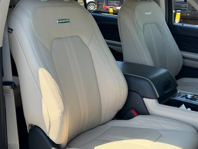 Certified 2023 Ford Expedition Platinum AWD/4WD image 35