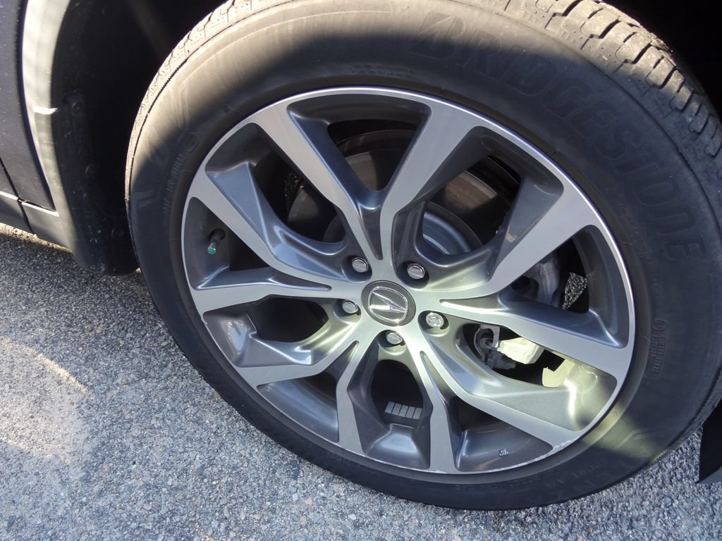 Used 2024 Acura MDX FWD w/ Technology Package image 12
