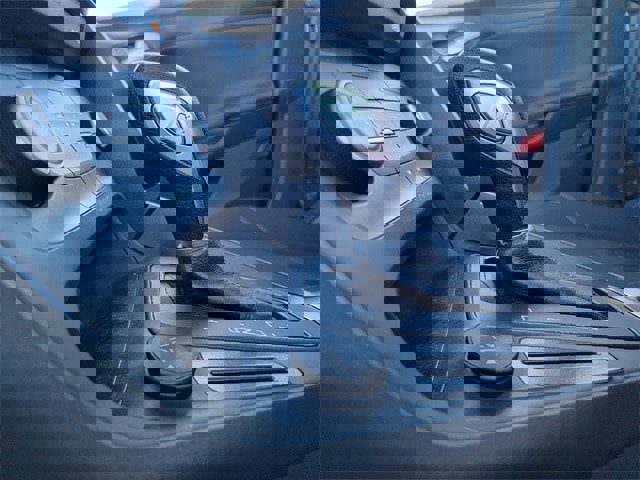 Certified 2018 Ford Focus SE image 30