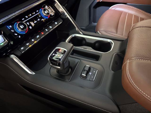 Used 2024 GMC Sierra 1500 Denali Ultimate AWD/4WD image 31