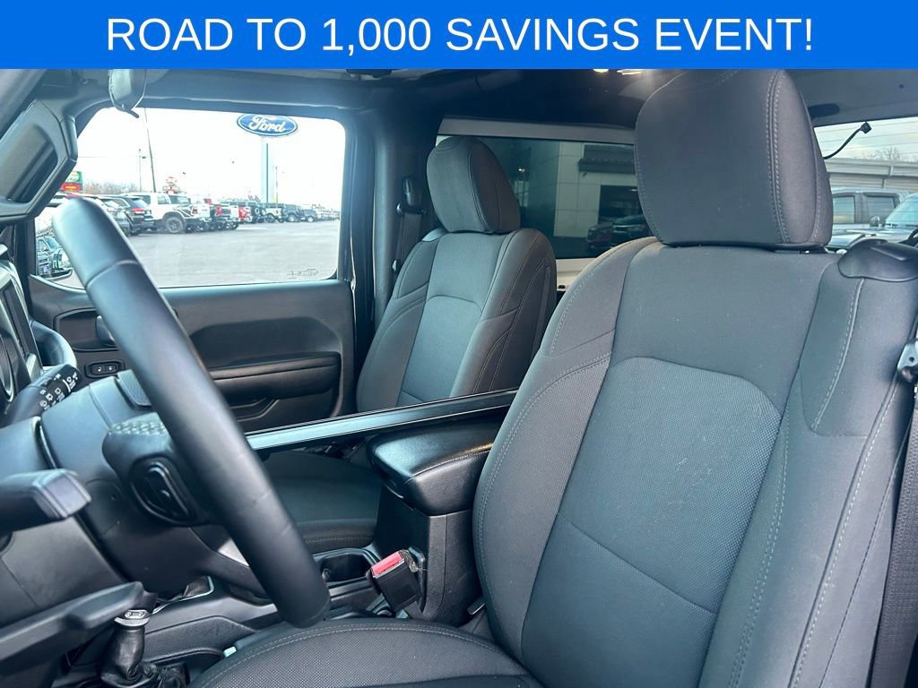 Used 2021 Jeep Wrangler Sport S image 17