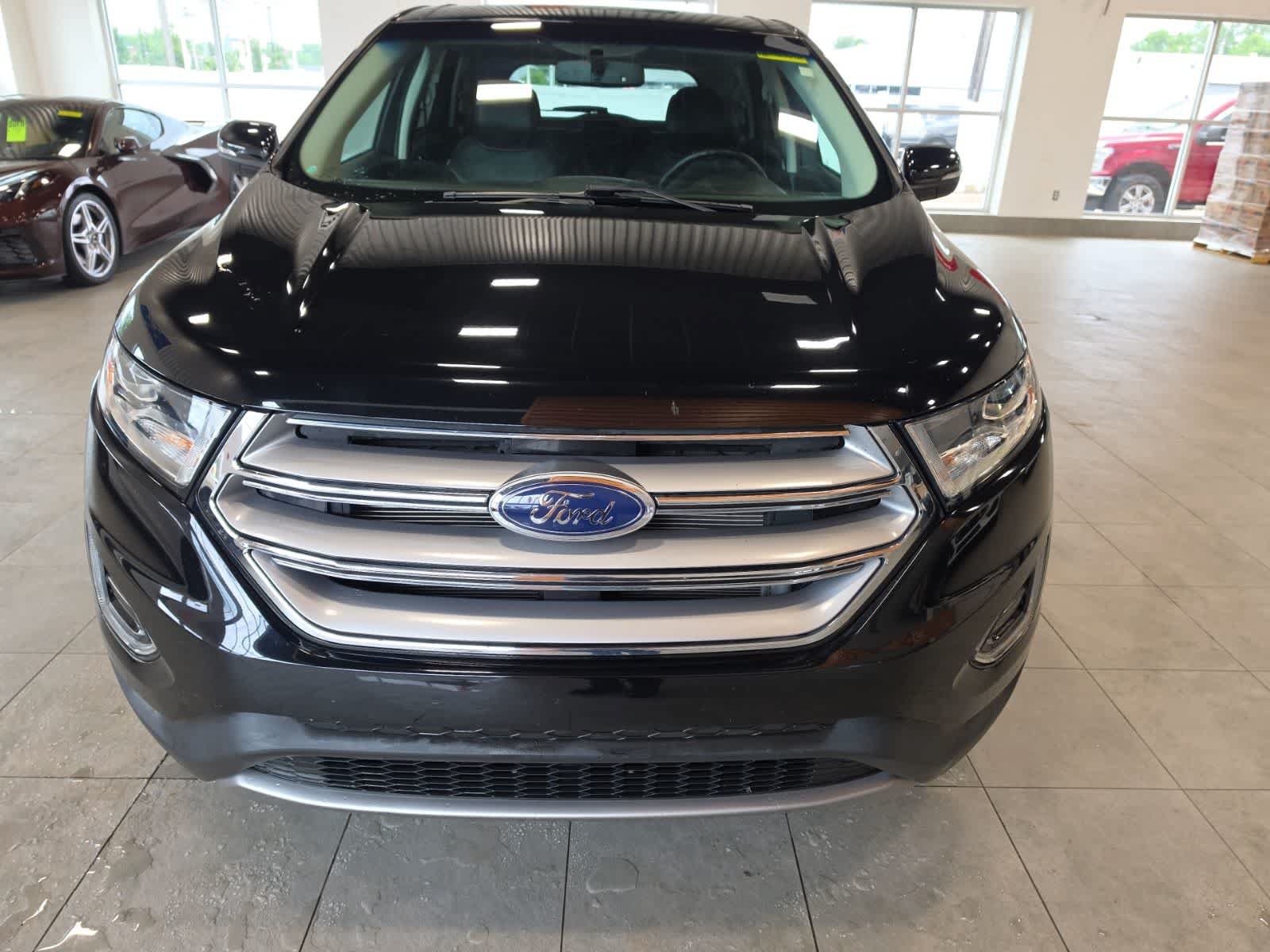 Certified 2017 Ford Edge SEL w/ Equipment Group 201A AWD/4WD image 3