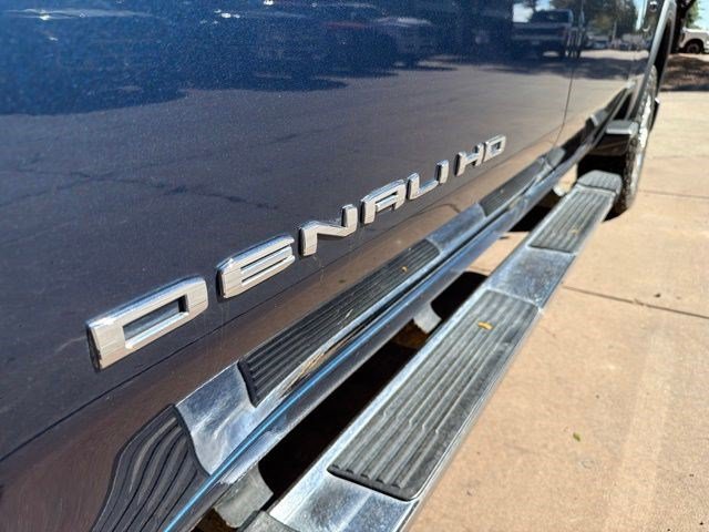 Used 2021 GMC Sierra 2500 Denali w/ Denali Ultimate Package AWD/4WD image 13