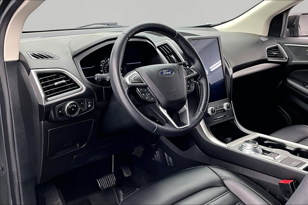 Certified 2023 Ford Edge SEL w/ Convenience Package AWD/4WD image 14