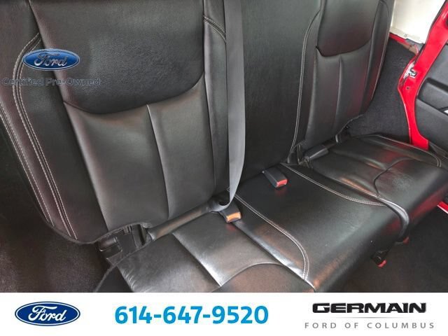 Used 2017 Jeep Wrangler Unlimited Rubicon w/ Connectivity Group AWD/4WD image 21