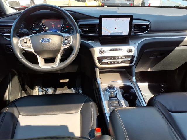 Certified 2023 Ford Explorer XLT w/ Equipment Group 202A AWD/4WD image 10