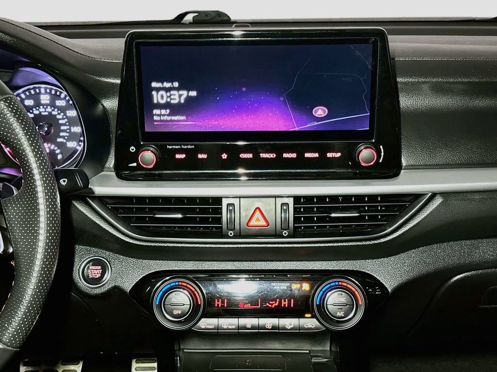 Used 2024 Kia Forte GT w/ GT2 Package image 11