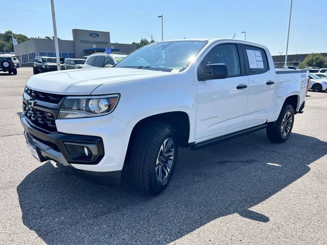 Used 2021 Chevrolet Colorado Z71 w/ Safety Package AWD/4WD image 7