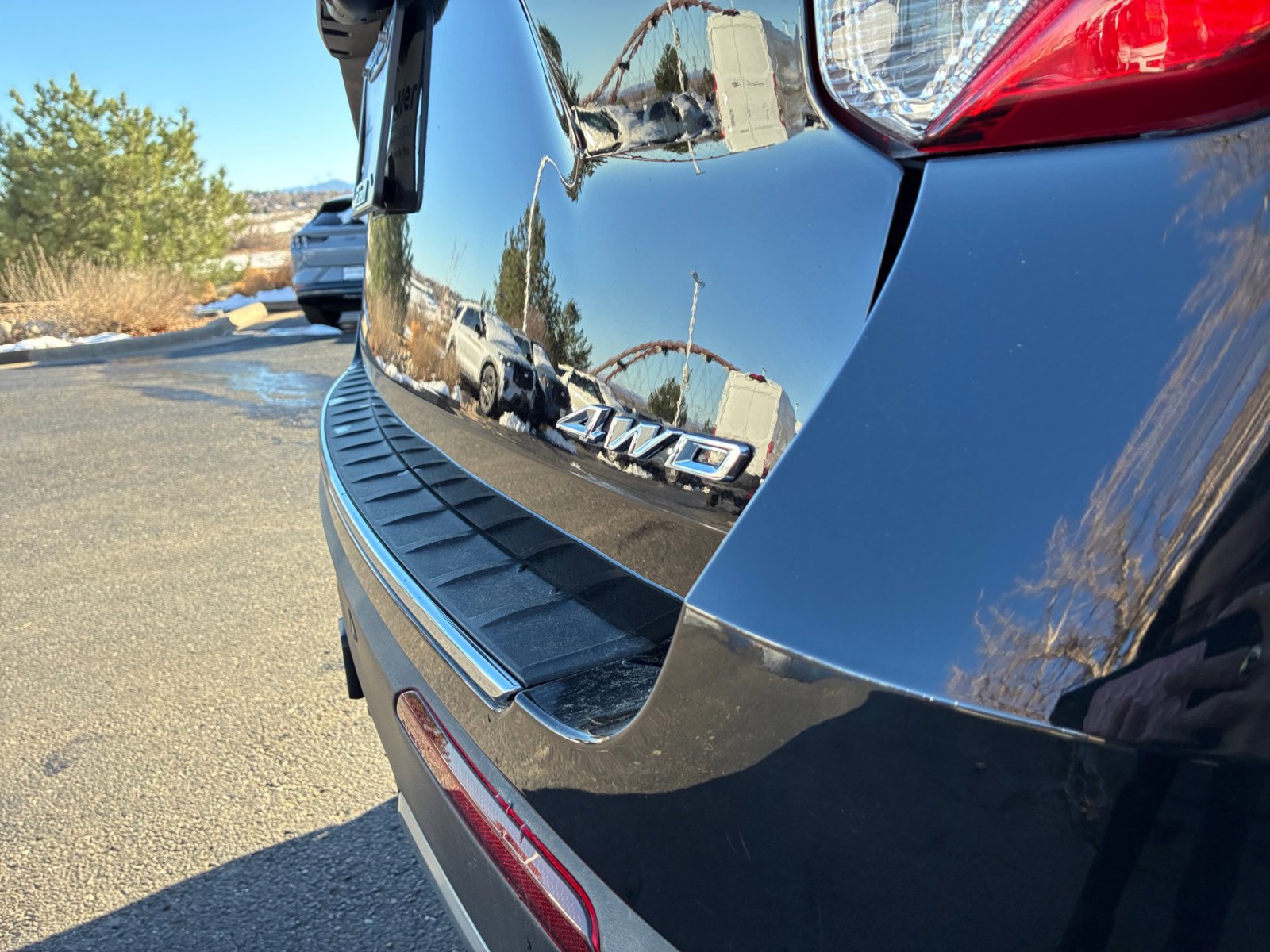 Certified 2023 Ford Explorer Limited w/ Limited Technology Package image 23