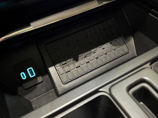 Certified 2023 Ford F150 Lariat w/ Equipment Group 502A High image 31