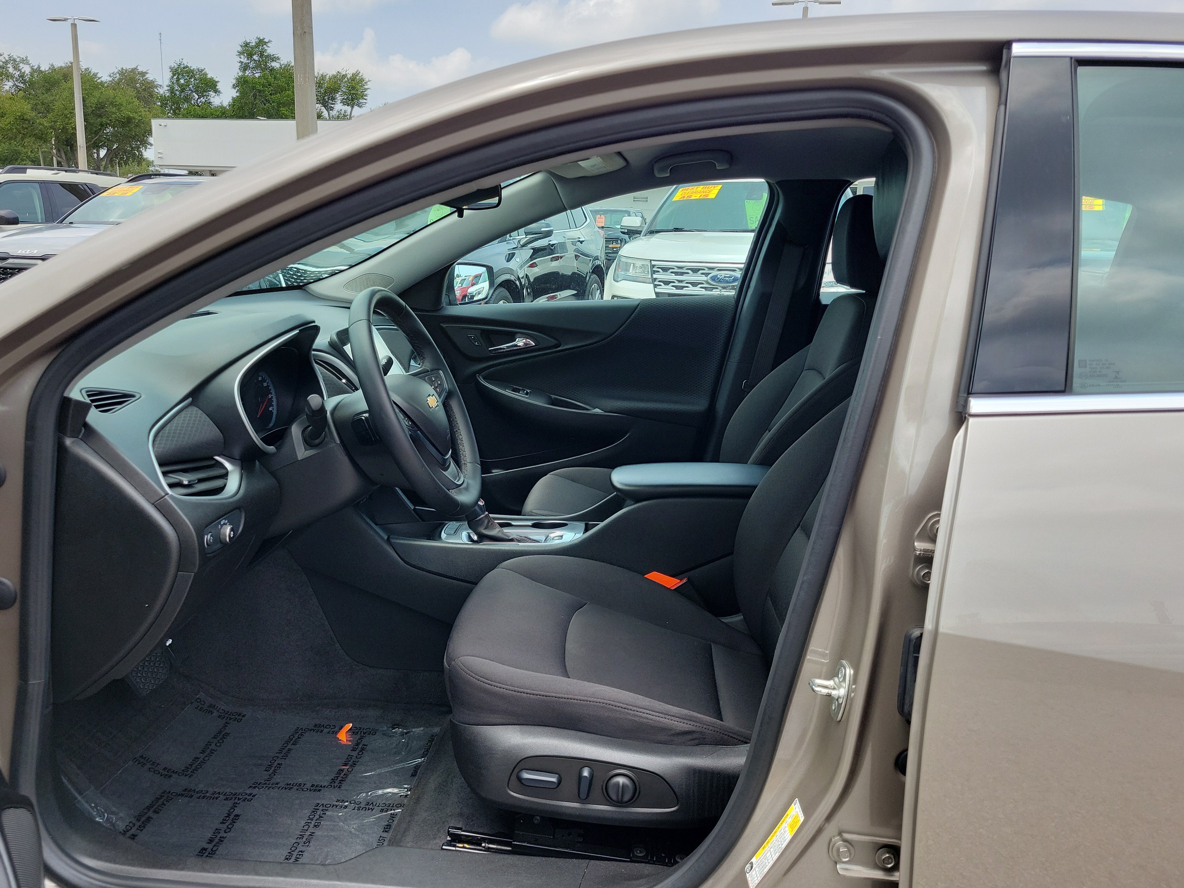 Used 2024 Chevrolet Malibu RS FWD image 20