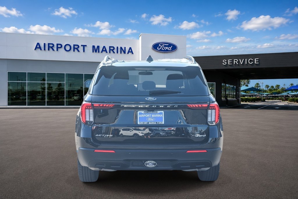 Certified 2025 Ford Explorer Active AWD/4WD image 7