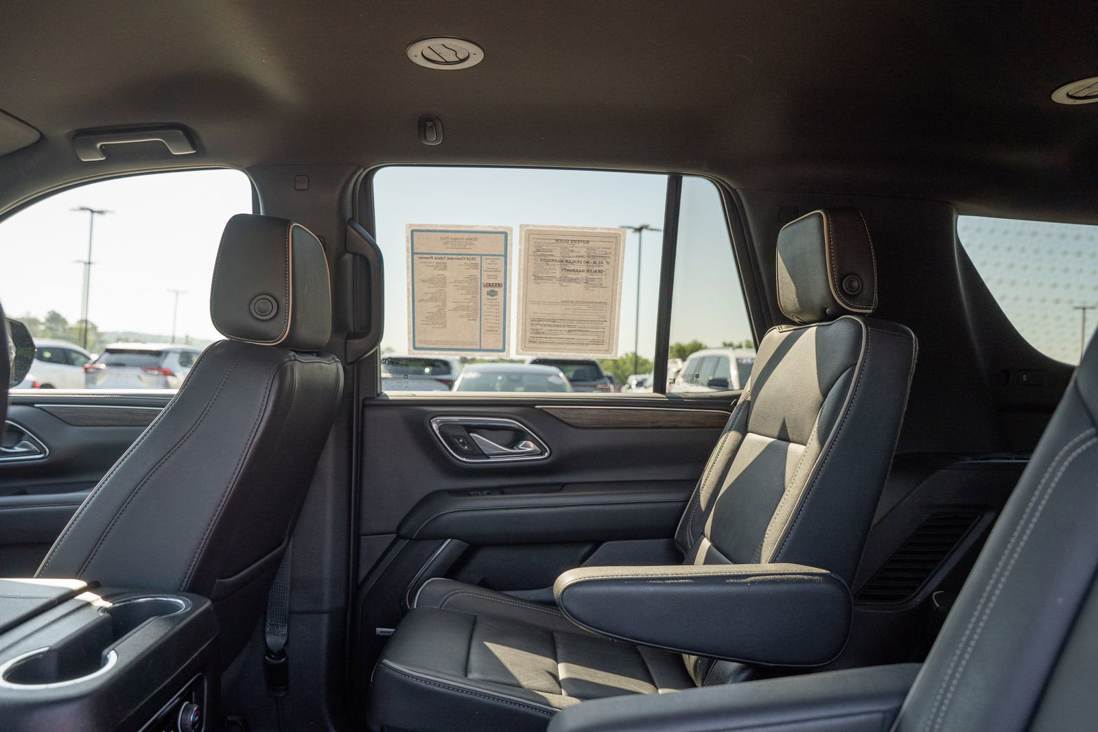 Used 2024 Chevrolet Tahoe Premier AWD/4WD image 21