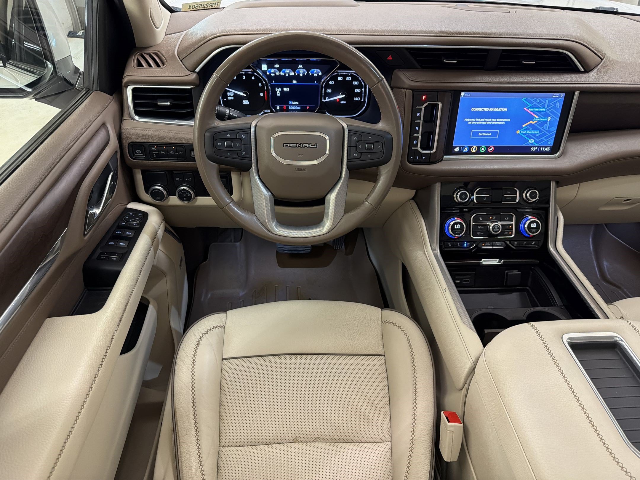 Used 2021 GMC Yukon Denali w/ Denali Ultimate Package RWD image 34