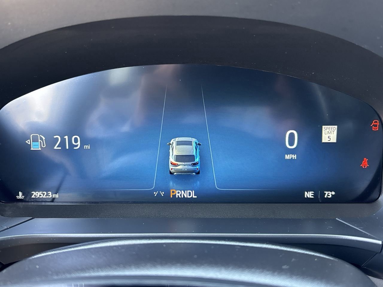 Certified 2025 Ford Escape Platinum image 38