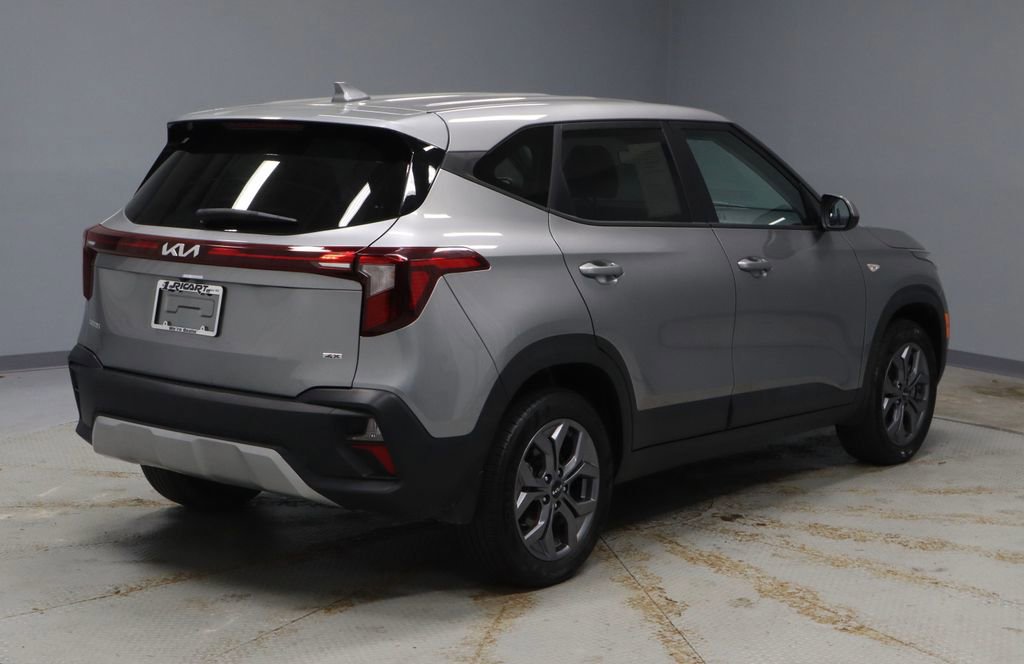 Used 2024 Kia Seltos LX image 5