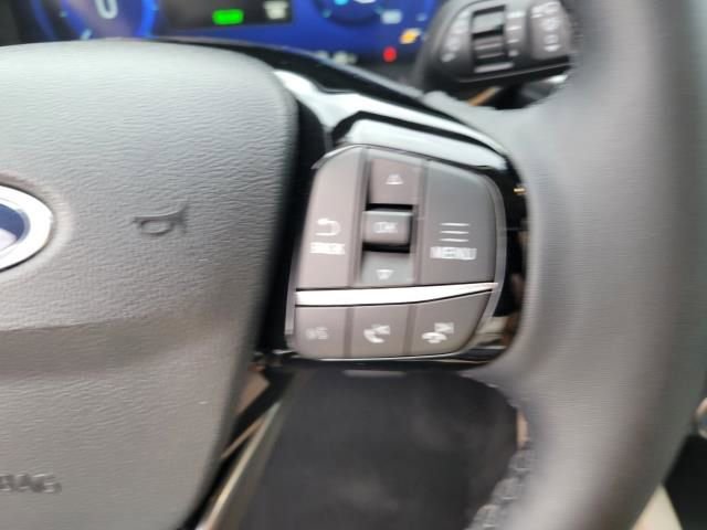 Certified 2022 Ford Escape Titanium image 29