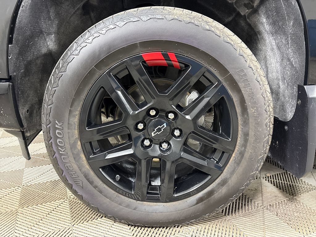 Used 2024 Chevrolet Silverado 1500 RST w/ Redline Edition AWD/4WD image 12