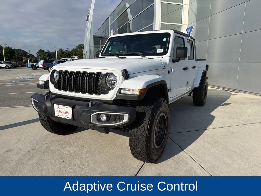 Used 2024 Jeep Gladiator Sport AWD/4WD image 5