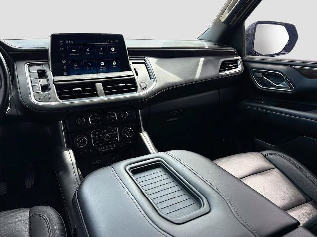 Used 2022 Chevrolet Tahoe LT w/ Luxury Package AWD/4WD image 27