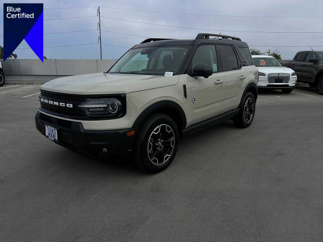 Certified 2025 Ford Bronco Sport Outer Banks w/ Outer Banks Tech Package+ image 1