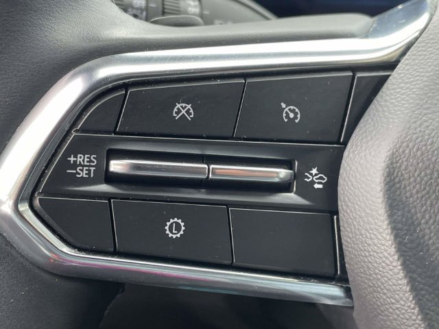 Used 2026 Chevrolet Equinox LT FWD image 12